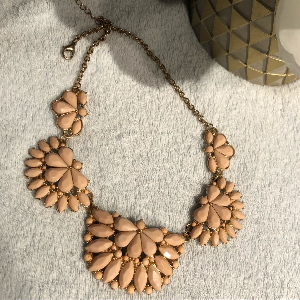 Beige cream Necklace